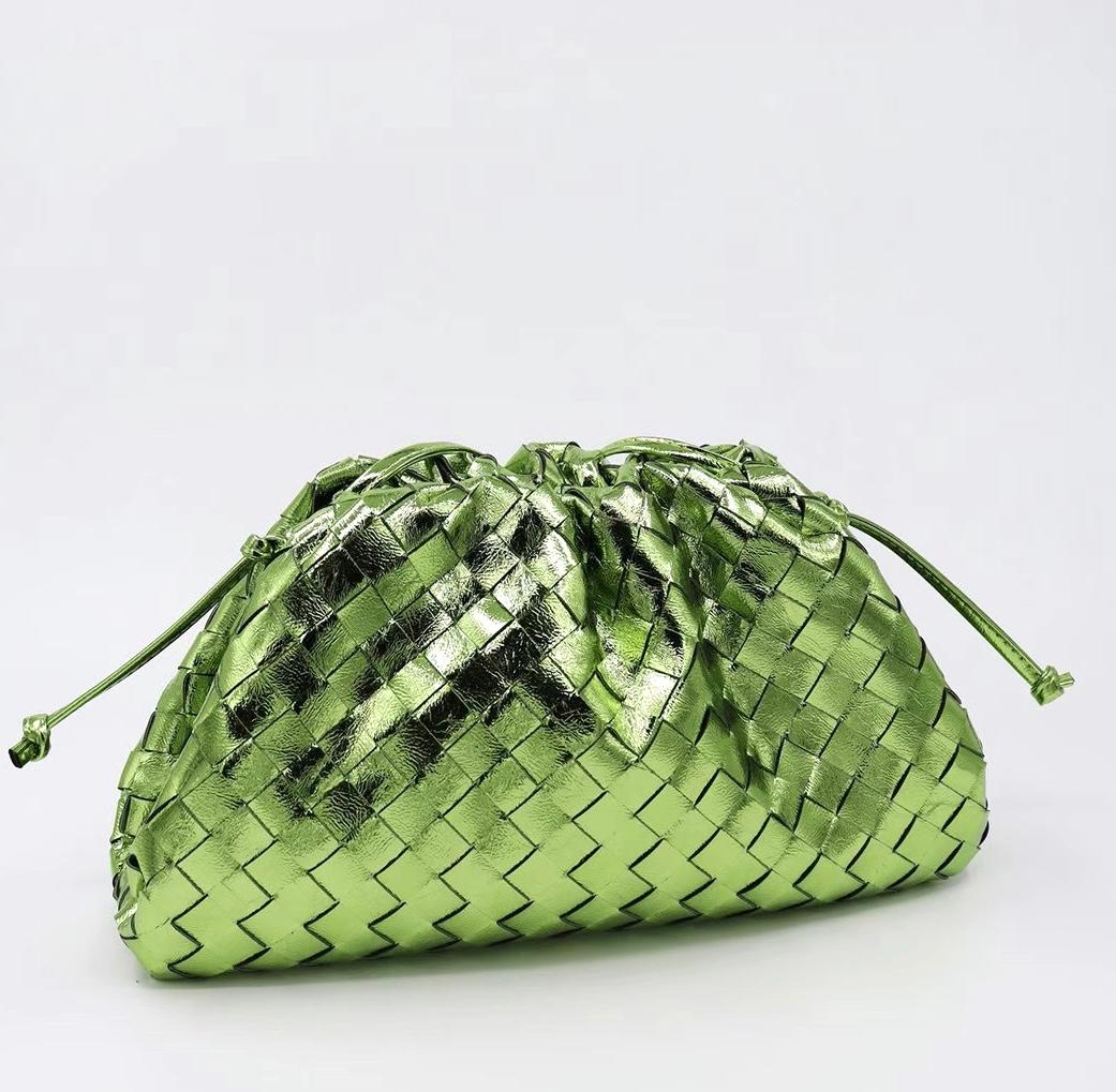 Bottega Pouch Intrecciato Bag