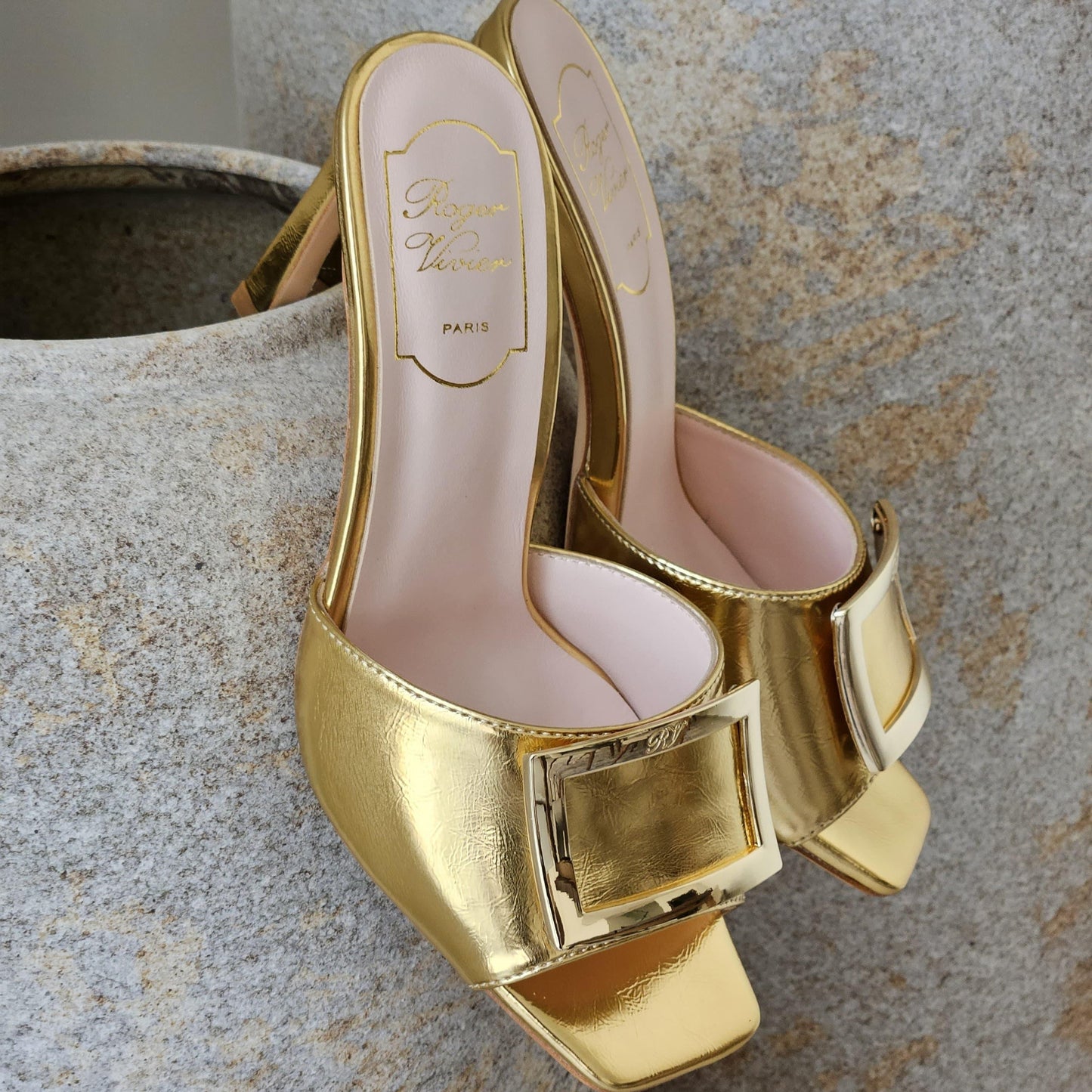 Roger Vivier Style#5 Shoes