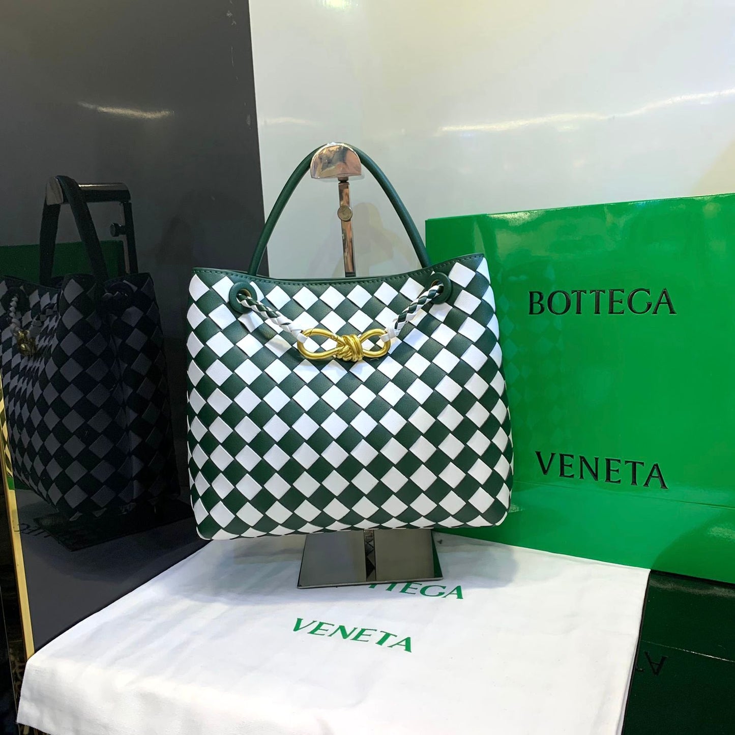 Bottega Veneta Small Andiamo Bag