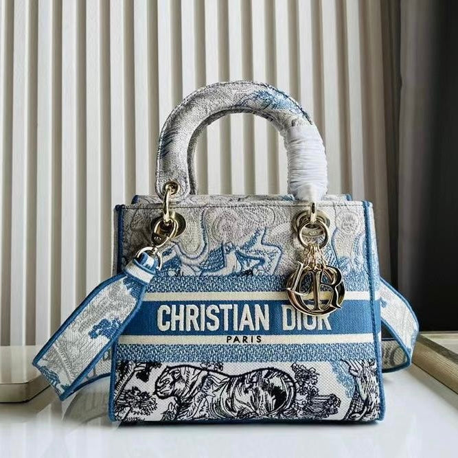 Dior Medium Lady D-Lite Bag