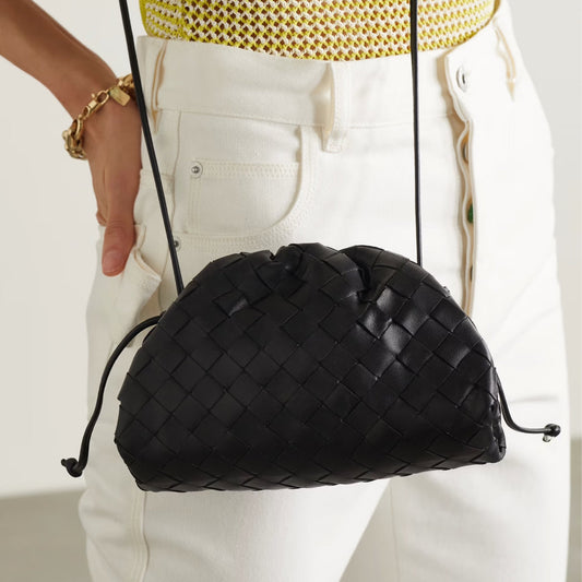 Bottega Pouch Intrecciato small  Bag