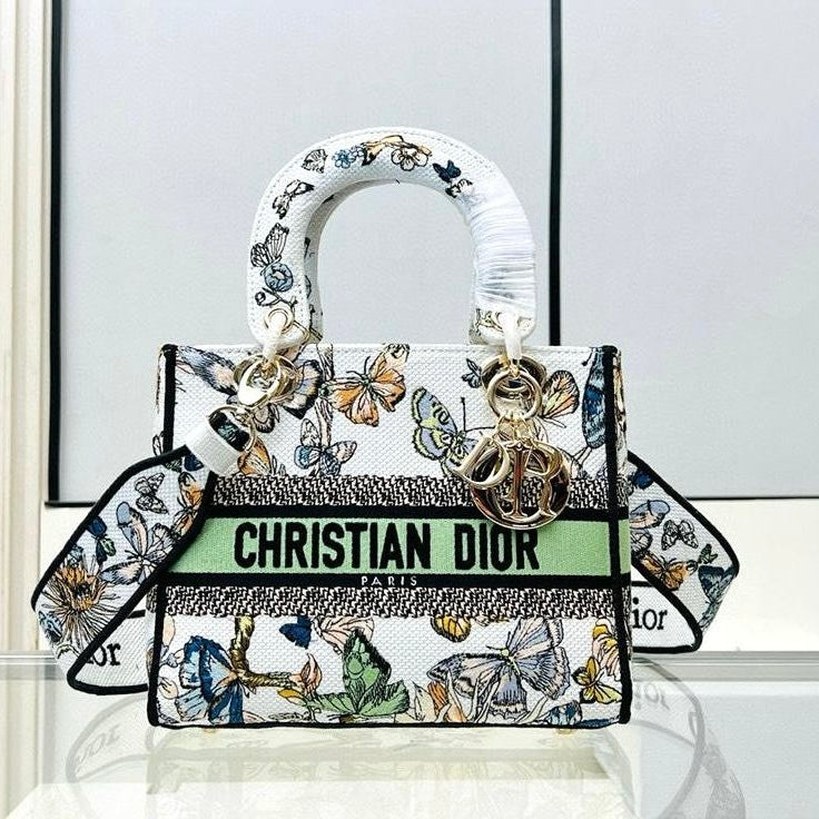 Dior Medium Lady D-Lite Bag