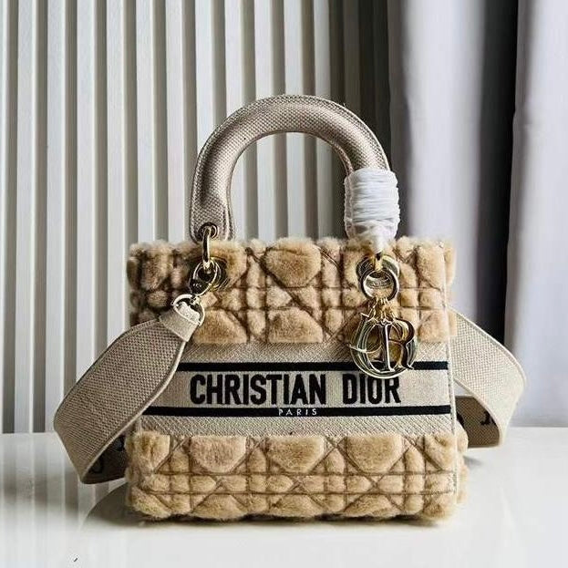 Dior Medium Lady D-Lite Bag