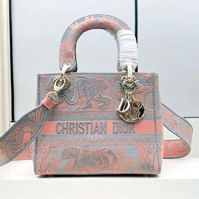 Dior Medium Lady D-Lite Bag
